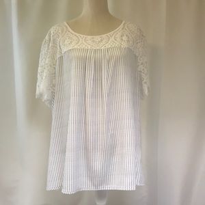 Worthington Woman 3X Dottie Stripe Black & White Lace Shoulders & Sleeves